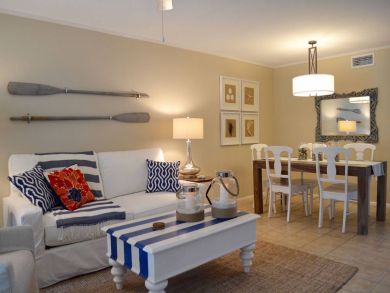 Holmes Beach sleeps 6 on Anna Maria Island
